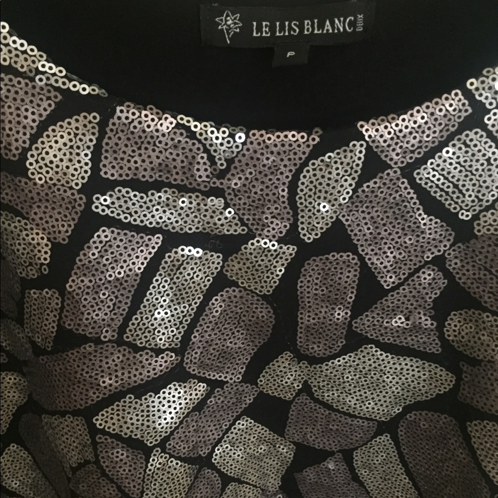Sequin Top - Picture 2 of 4